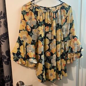 Chaus Floral Yellow Women's Top